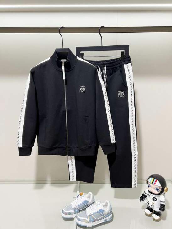 Picture of Loewe Sweater Suits _SKULoeweS-2XL24cr13040765